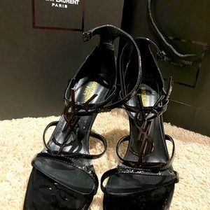 Black YSL Pump size 41